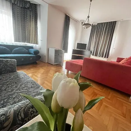 Apartment Fonix 2 Privat Apartman Heviz