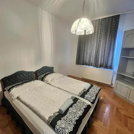 Fonix 2 Privat Apartman * Heviz