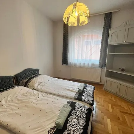 Fonix 2 Privat Apartman * Heviz